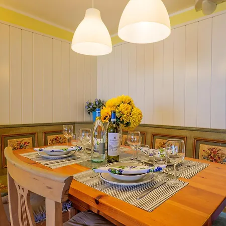 Апартаменты Bellavista B Garten-appartement Mit Pool Колико