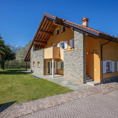 Bellavista B Garten-appartement Mit Pool Апартаменты